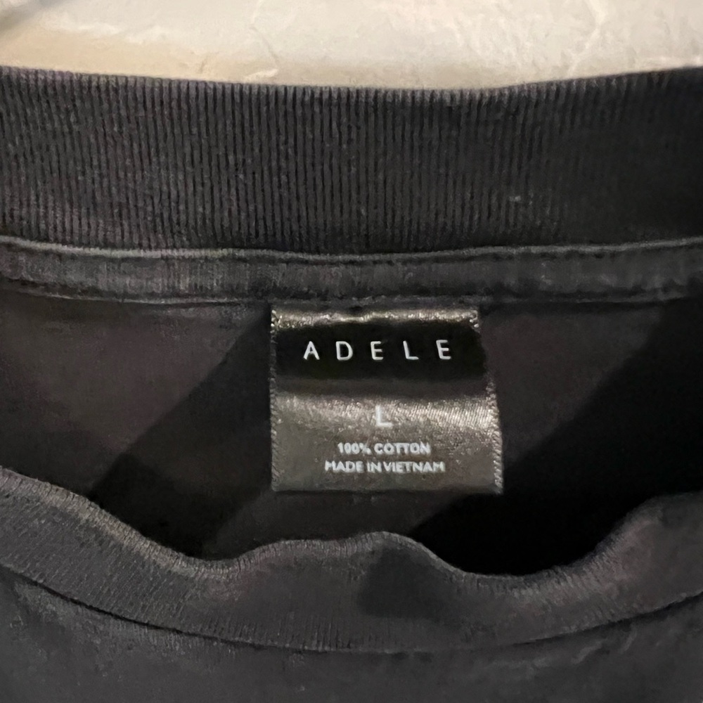 Adele “Weekends With Adele” Graphic Tee Black Tou… - image 4